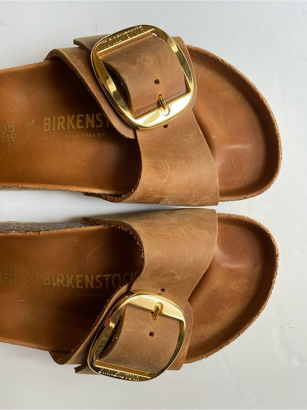 EUC Birkenstock Madrid Big Buckle Oiled Leather in Antique Cognac size 35 - Picture 3 of 6